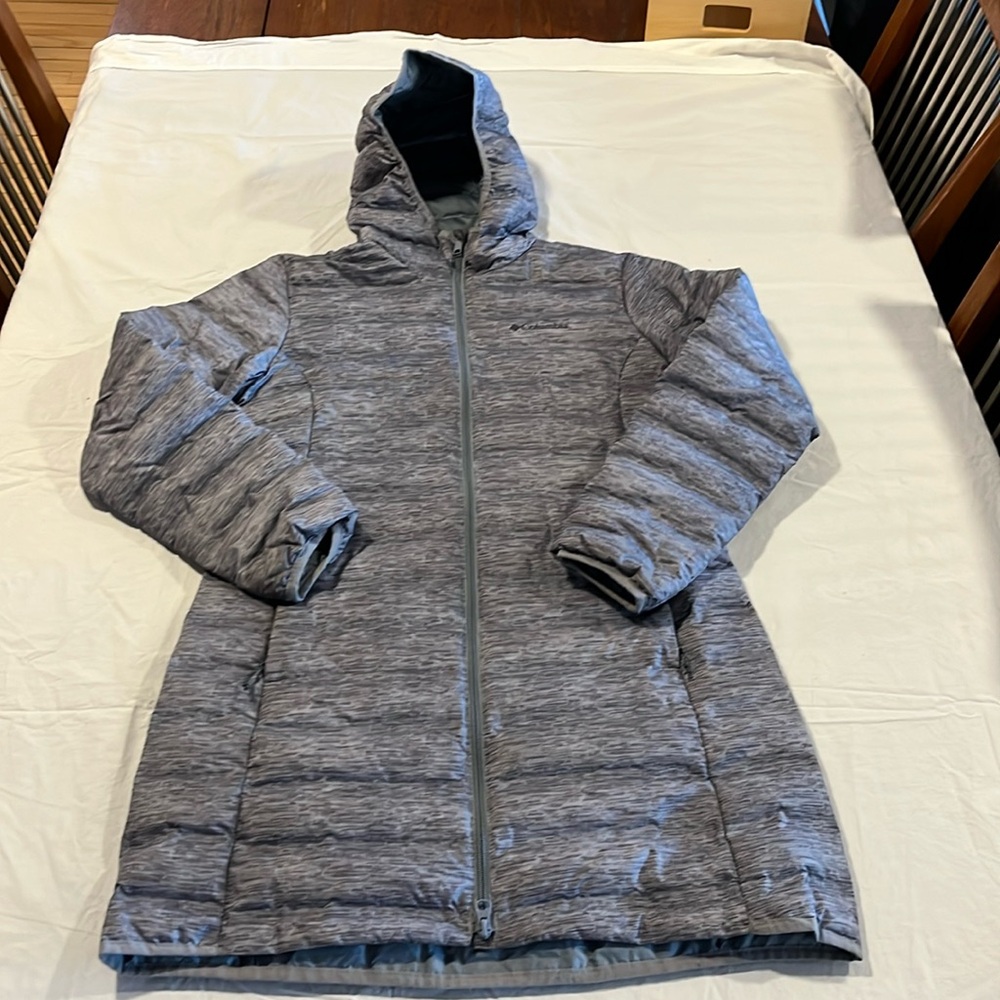 Women’s Columbia Down Winter Jacket, size M.